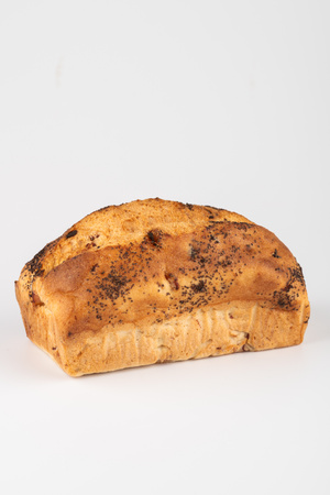 CHLEB CHŁOPSKI Z BOCZKIEM I CHRZANEM  500g